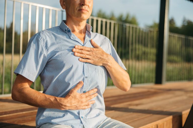 Read more about the article Healing Heartburn Naturally– Homeopathic Remedies for Acid Reflux 